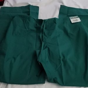 UA Butter Soft Scrub Pants